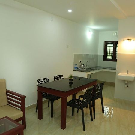 Grace Mary Residency Hotell Nedumbassery Eksteriør bilde