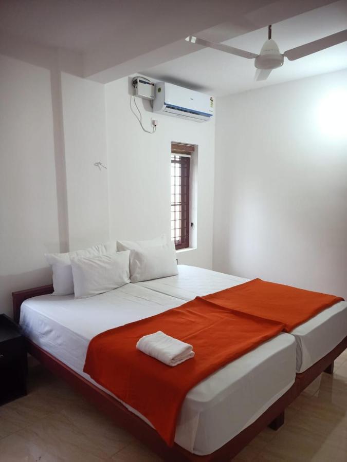 Grace Mary Residency Hotell Nedumbassery Eksteriør bilde