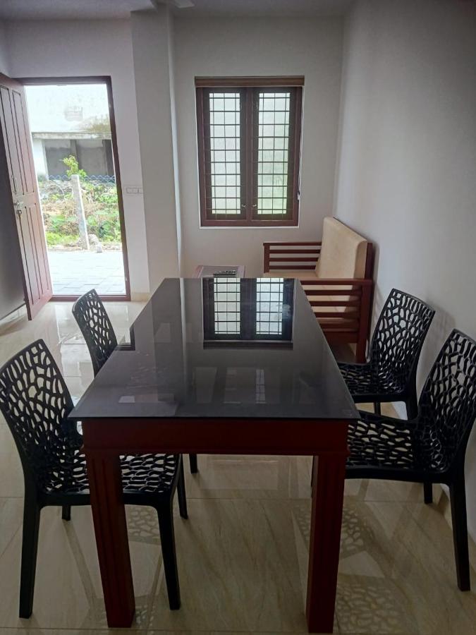 Grace Mary Residency Hotell Nedumbassery Eksteriør bilde
